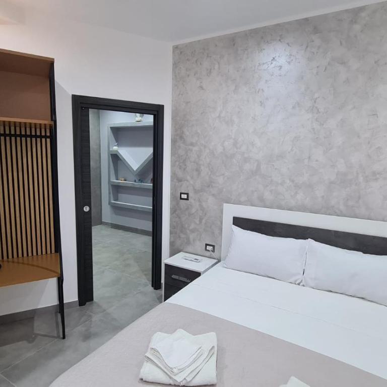 CASA VENEZIANO - Double Room with Balcony - 4