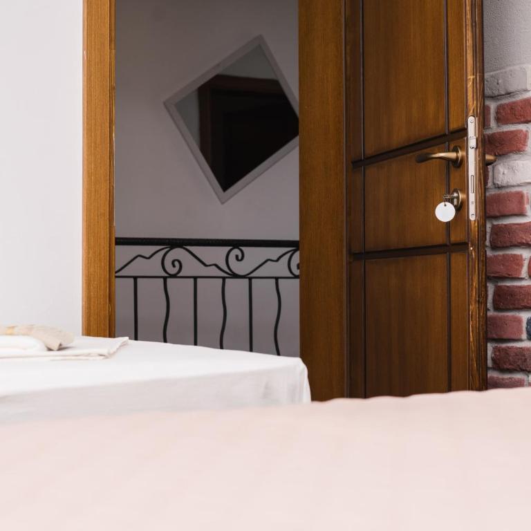 Guest house Mirah - Two-Bedroom Apartment - 29