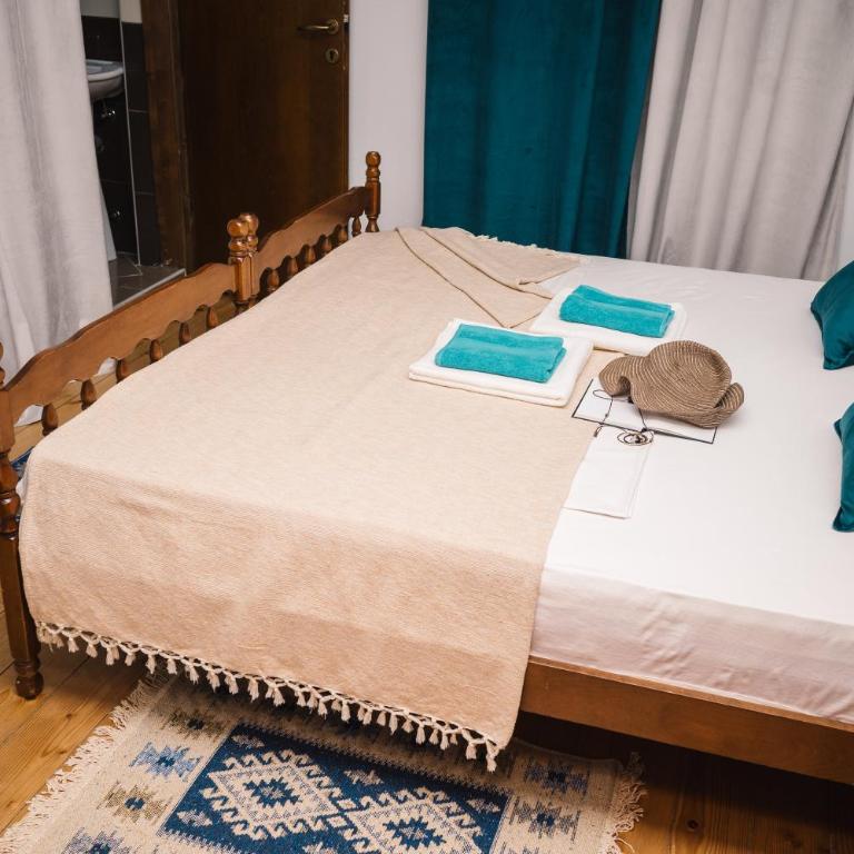 Guest house Mirah - Double Room - 9