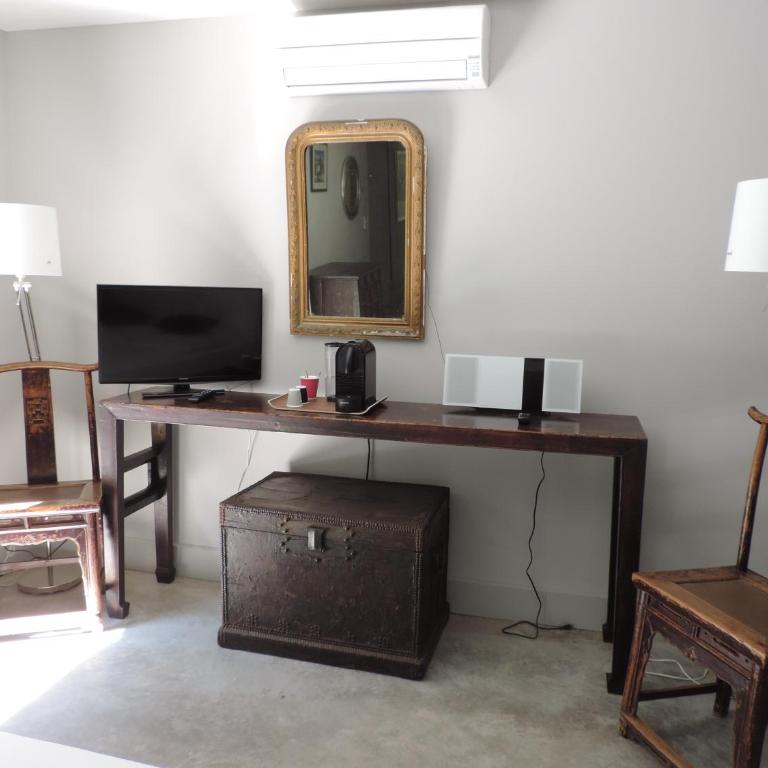Be Loft B&B Pool & Spa - Chambre Deluxe avec Jacuzzi - 7