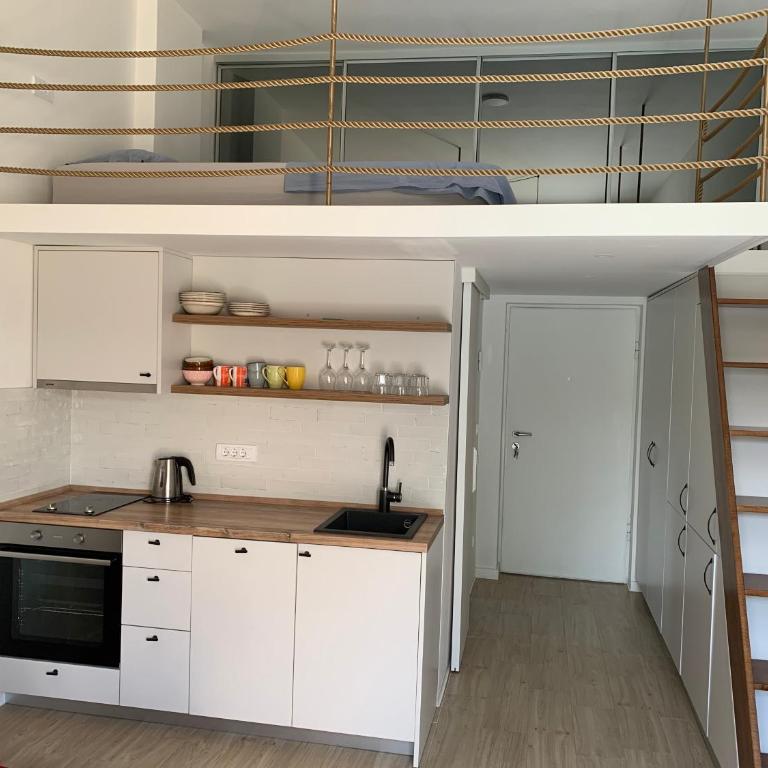 Sunny studio apartment Chiara - One-Bedroom Apartment - 4