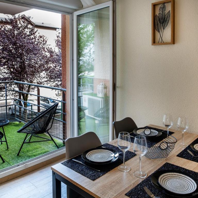 Appart. T 1 Bis, centre ville, entièrement rénové - Apartamento de 1 dormitorio - 19