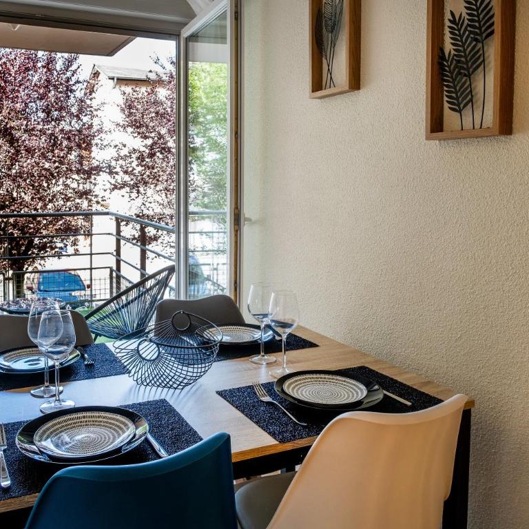 Appart. T 1 Bis, centre ville, entièrement rénové - Apartamento de 1 dormitorio - 18