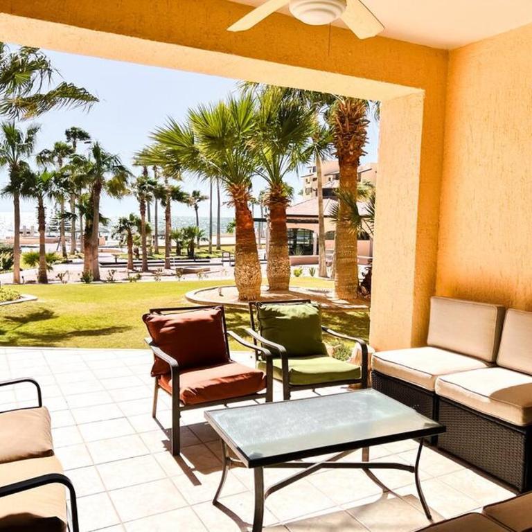 Ocean Front PRINCESA Resort D108-Sandy Beach-Ground Floor-HUGE - Apartamento de 2 dormitorios - 40