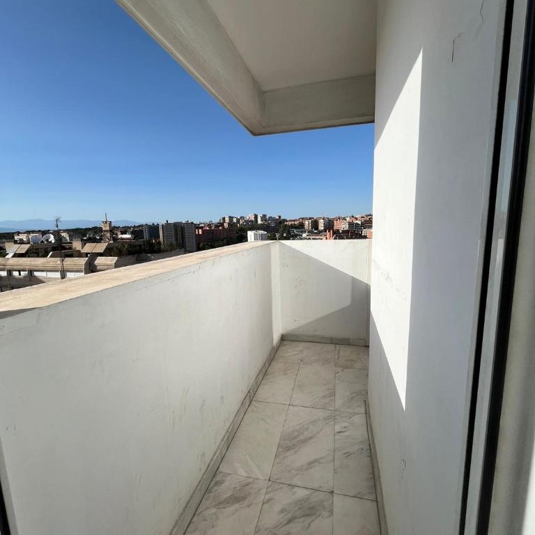 Pisos con vistas Moncloa-Universidad - Apartment with Mountain View - 11