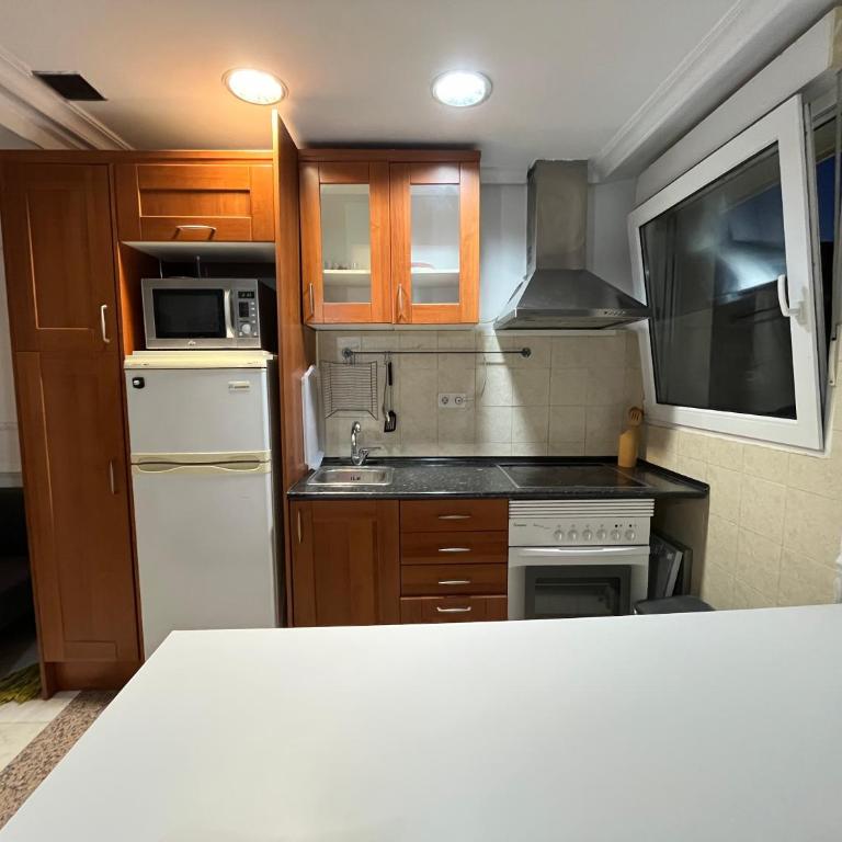 Pisos con vistas Moncloa-Universidad - Apartment with Mountain View - 7
