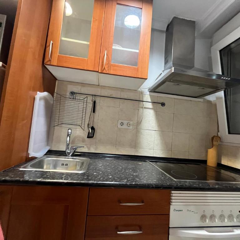 Pisos con vistas Moncloa-Universidad - Apartment with Mountain View - 4