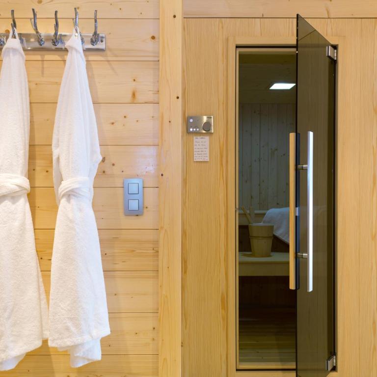 Chalet Isabelle Mountain lodge 5 star 5 bedroom en suite sauna jacuzzi - Chalet mit 5 Schlafzimmern - 41