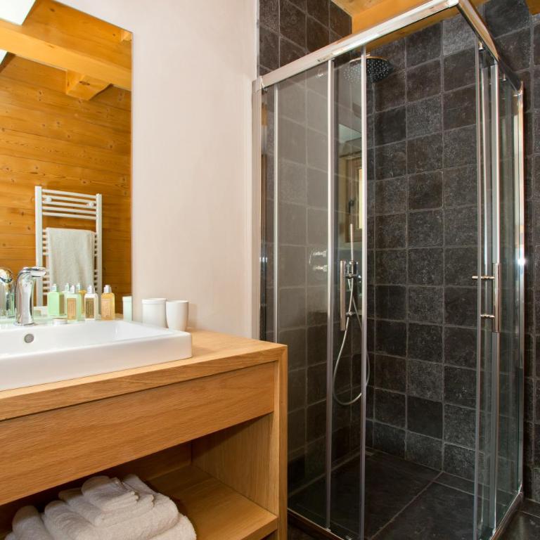 Chalet Isabelle Mountain lodge 5 star 5 bedroom en suite sauna jacuzzi - Chalet mit 5 Schlafzimmern - 42