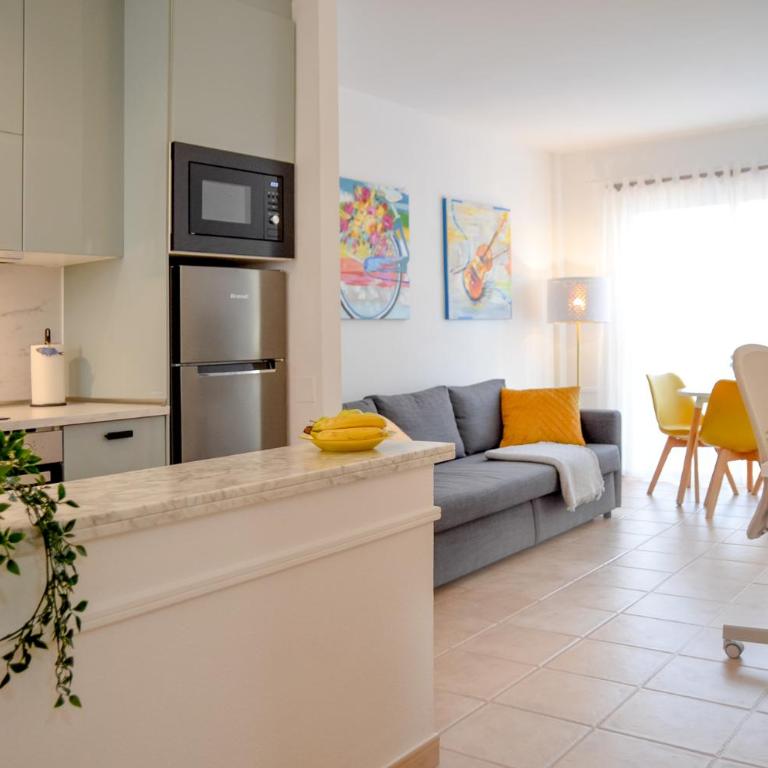 Sol Amarillo - Apartamento con vistas a la piscina - 1