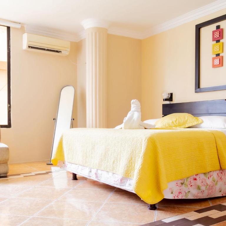 Hostal Antares - Habitación Doble - 1 o 2 camas - 4