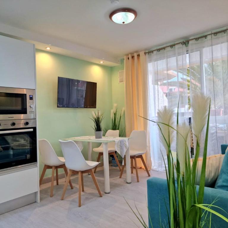 Fresh apartment in Las Americas, PE210 next to the beach - Apartamento de 1 dormitorio - 2