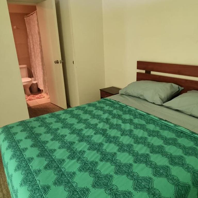 Departamento por Dia en Condominio - Three-Bedroom Apartment - 11