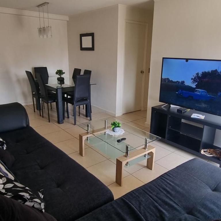 Departamento por Dia en Condominio - Three-Bedroom Apartment - 13