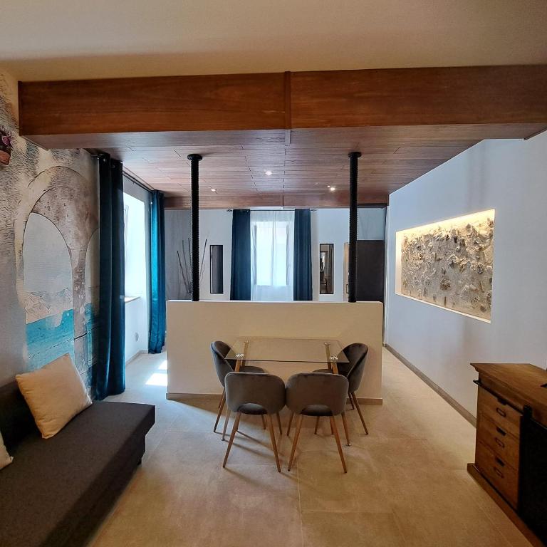 CAIETA Housing - Camera Matrimoniale con Bagno Privato - 9