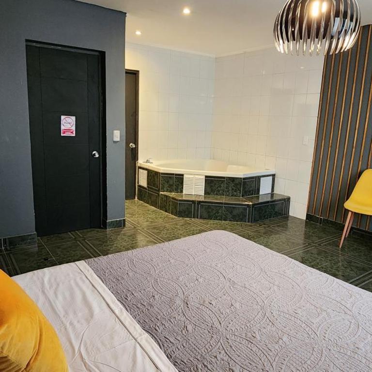 Hotel Voila la Moneda - Habitación Doble con bañera de hidromasaje - 4