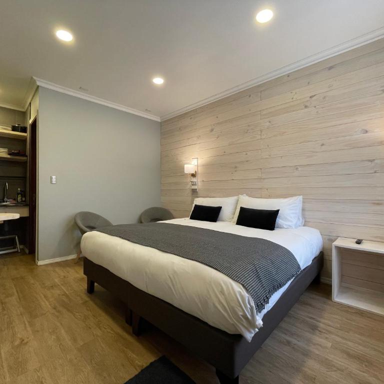 Hostal Boutique Puerta Roja - Habitación Doble Estándar - 2 camas - 6