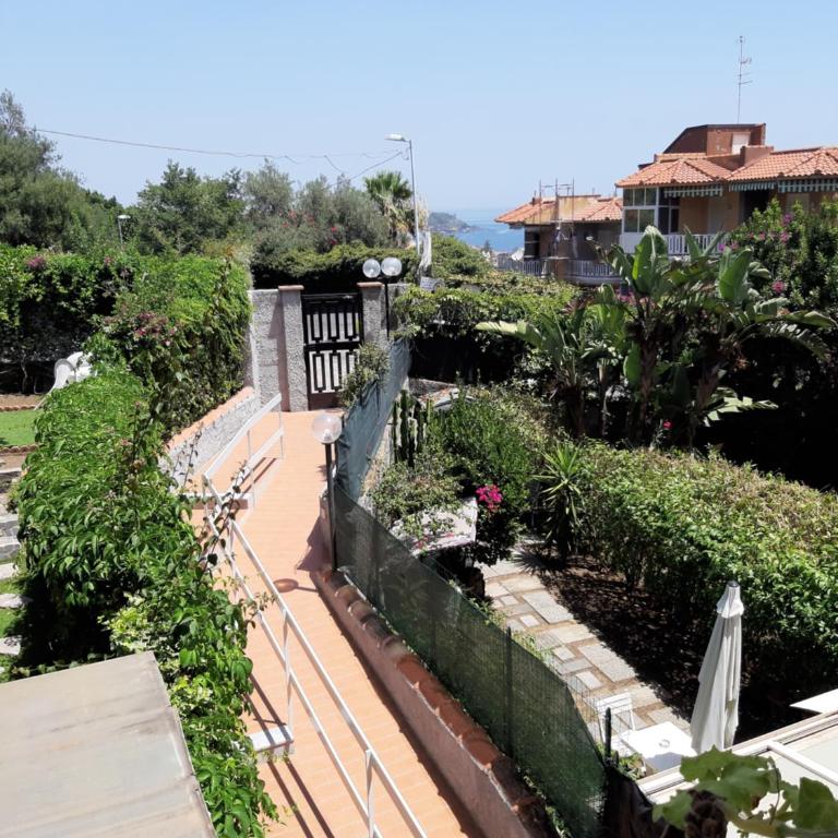 Acitrezza Casuzza - Monolocale con Balcone - 5