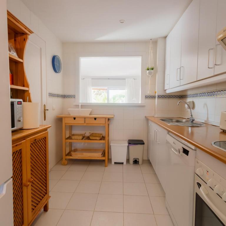 Ático Costa Ballena playa infante. 1º línea playa - Two-Bedroom Apartment - 27