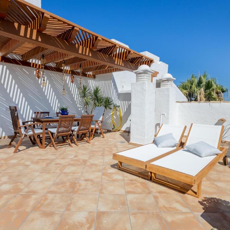 Ático Costa Ballena playa infante. 1º línea playa - Two-Bedroom Apartment - 5