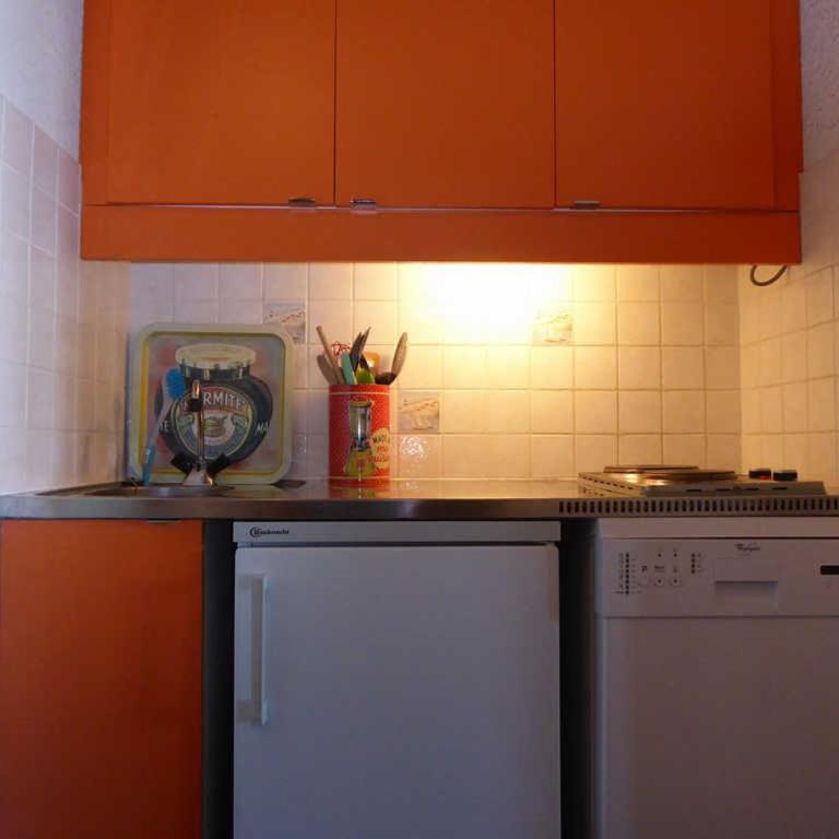 Studio avec Mezzanine pour 2 personnes proche commerces et pistes - FR-1-329-58 - Estudio - 2