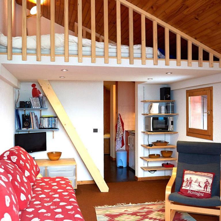 Studio avec Mezzanine pour 2 personnes proche commerces et pistes - FR-1-329-58 - Estudio - 8
