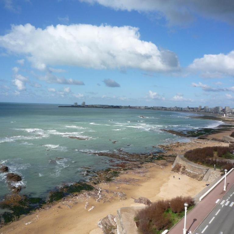 Appartement T3 lumineux, balcon sud, parking, proche plage et commerces - FR-1-92-688 - Appartement (6 Adultes) - 2