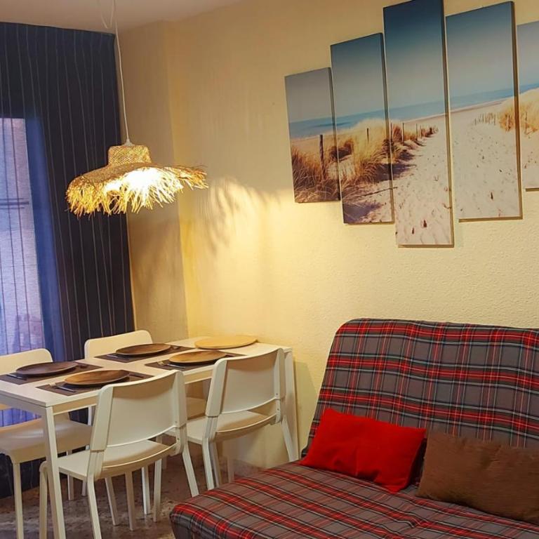 Edificio Cadiz Benidorm - One-Bedroom Apartment - 8