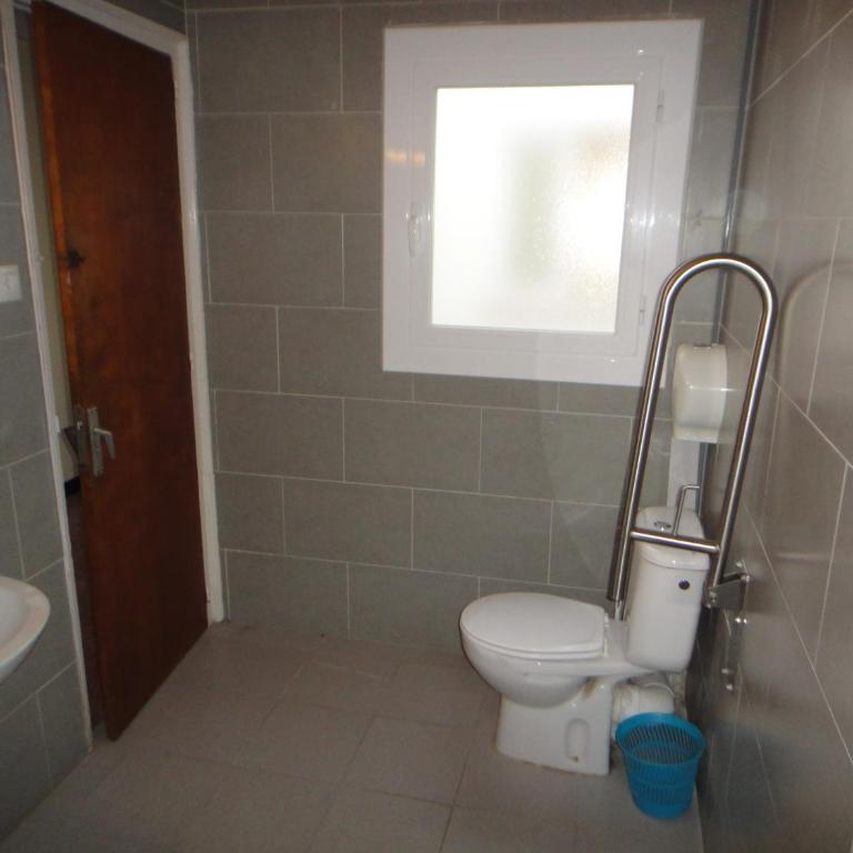 Pensió Restaurant Llança - Habitación Doble con baño privado - 2