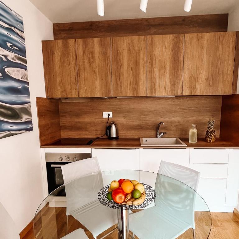 Four Views Apartments - Economy Trokrevetna Soba - 2