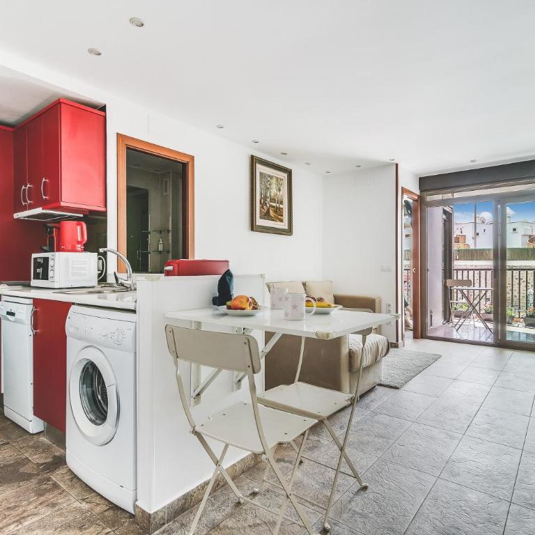 Home2Book Cozy Apartment Playa del Inglés, Pool - Two-Bedroom Apartment - 3