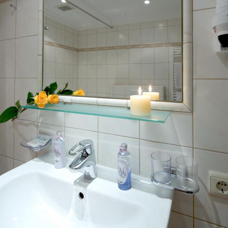 Hotel Bergland - Standard Doppelzimmer - 1