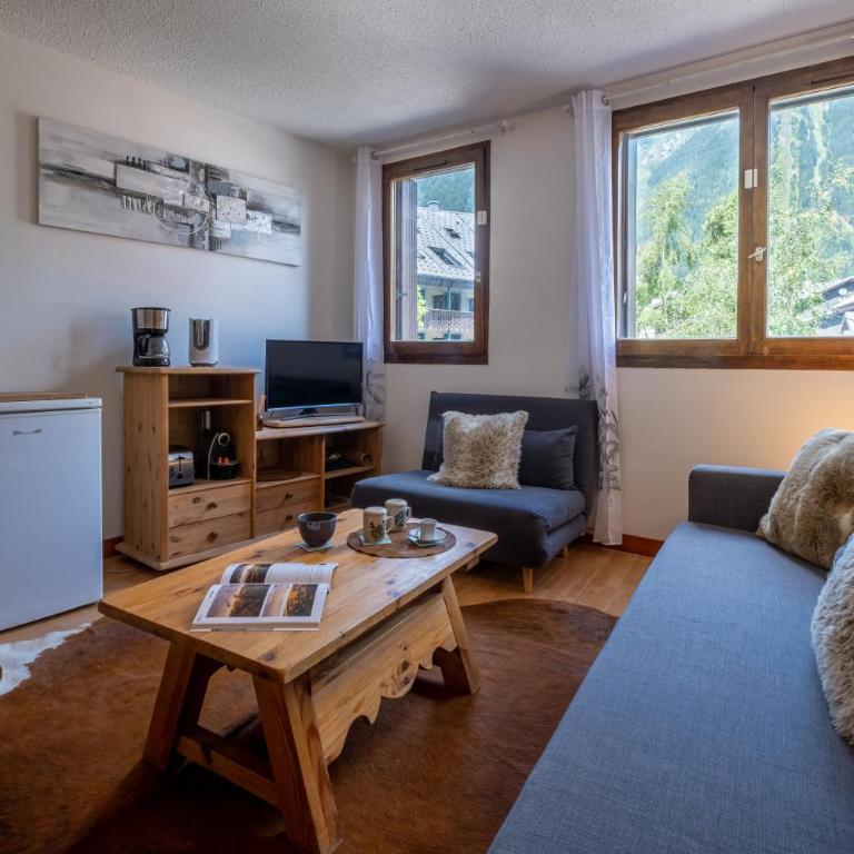 Gentianes - City center studio next to Aiguille du Midi lift - By Cozee Rentals - Studio-Apartment - 5