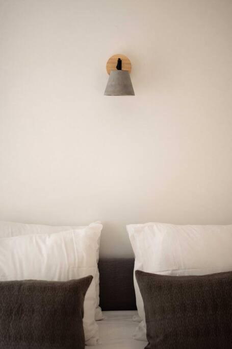 Sentier Historical Center II Luxury Design Apartment 3BR-8P - Three-Bedroom Apartment - 36