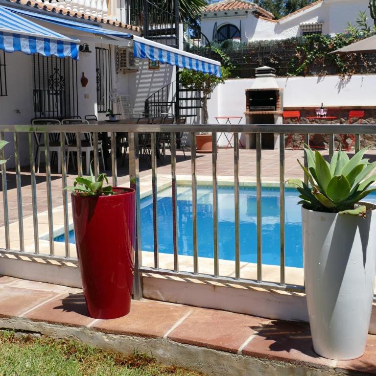 El Descanso - by Costadelsolholiday FAMILY VILLA BY MARINA heated private pool! - Villa - 68