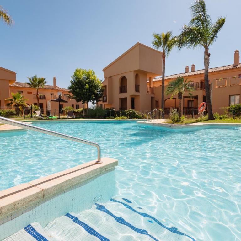 Beautiful apartment, with private terrace in Benahavís, Marbella - Two-Bedroom Apartment - 24