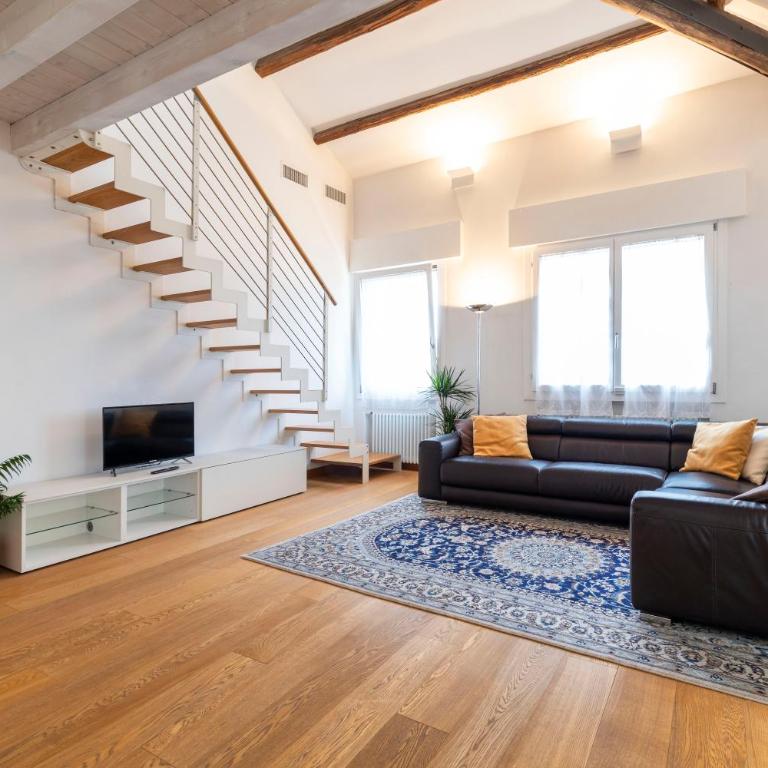 Clock's 2 bedrooms & 2 bathrooms & big terrace - Appartamento con 2 Camere da Letto - 8