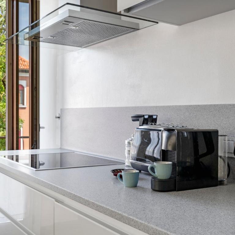 Clock's 2 bedrooms & 2 bathrooms & big terrace - Appartamento con 2 Camere da Letto - 14