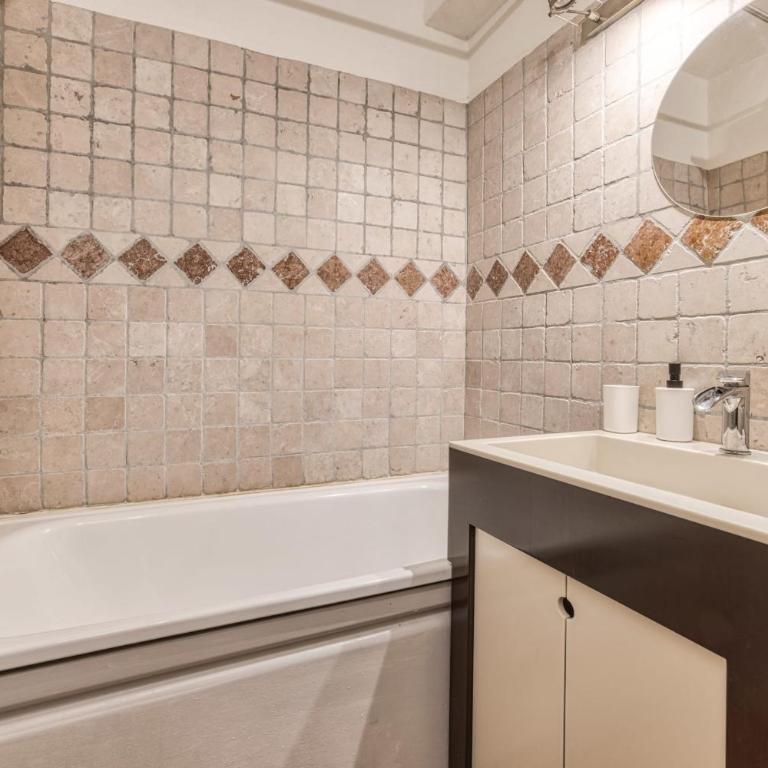 Aiguille du Grépon - Bright Apartment in the Heart of Chamonix - Apartment - 5