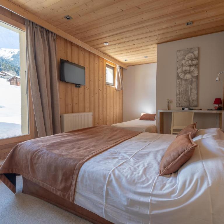 Chalet-Hôtel Les Rhodos - Chambre Triple - Aravis - 1