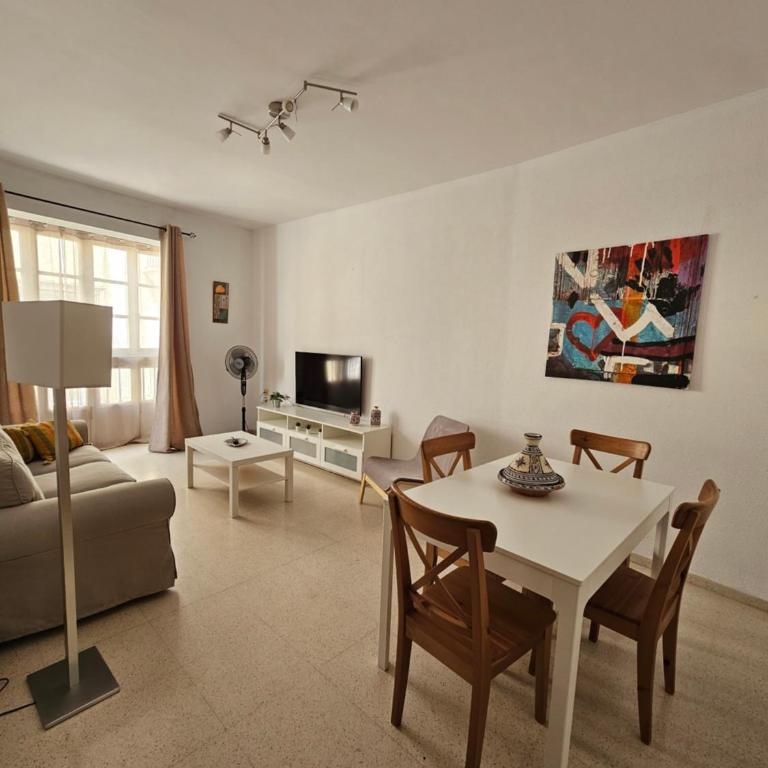 CASA BLANCA-Parking gratis - Apartamento de 3 dormitorios - 1