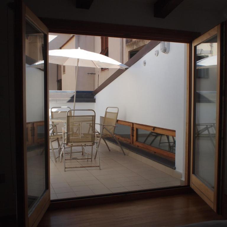 Arco 37 - Appartamento su 2 Livelli con 2 Camere da Letto - 30