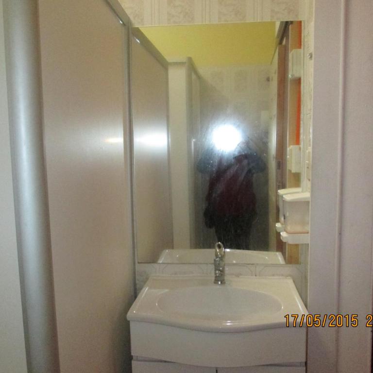 Hostal Koala - Double Room with Private Bathroom - 5