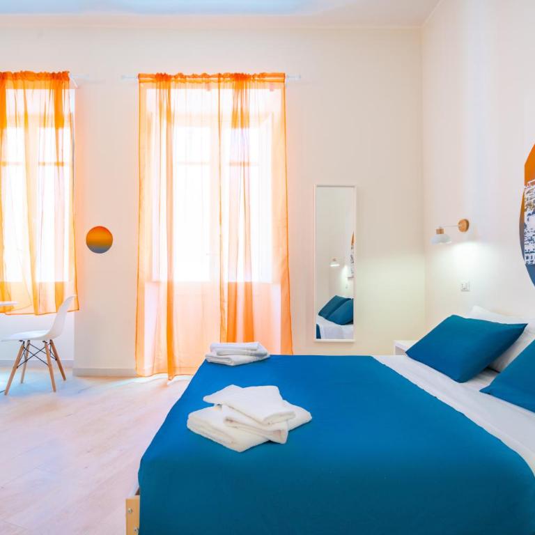 Sunscape Rooms Cagliari City Center - Camera Matrimoniale Deluxe con Balcone - 5