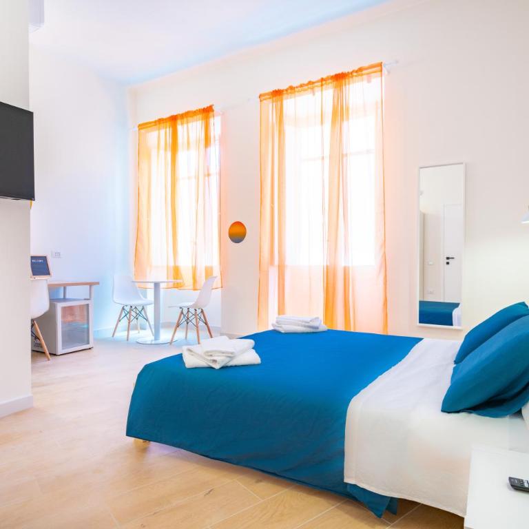 Sunscape Rooms Cagliari City Center - Camera Matrimoniale Deluxe con Balcone - 20