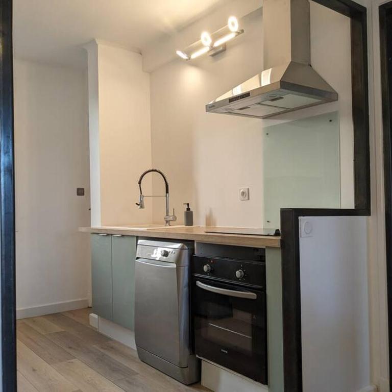 Appartment - vue imprenable sur la cité médiévale - Parking gratuit - Climatisé - One-Bedroom Apartment - 4