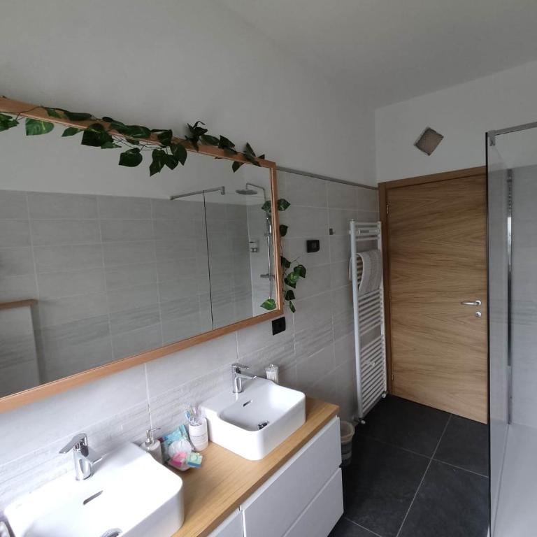 Tirano Express Luxury Appartamento rialzato con vista giardino, barbecue e comfort esclusivo - Appartement 4 Chambres de Luxe - 37