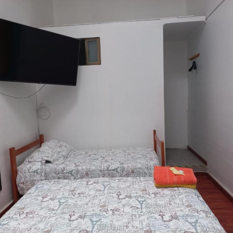 HOSTAL BAQUEDANO IQUIQUE - Habitación Familiar - 1