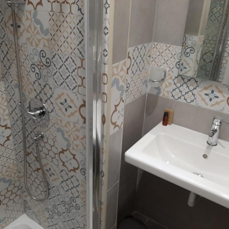 Roman Residence - Small Double Room - 3