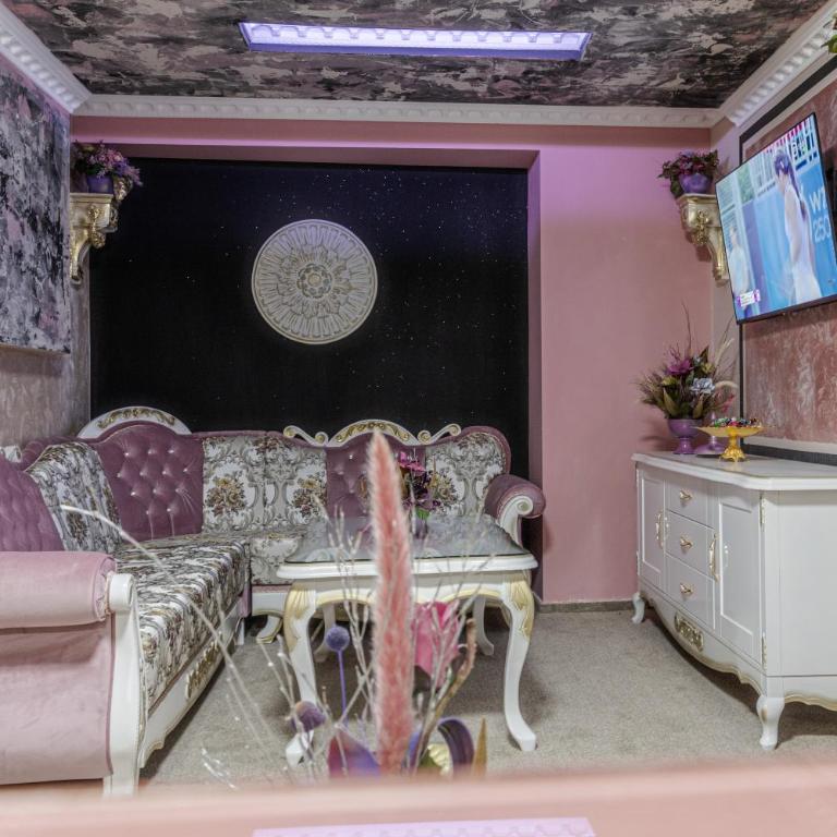 Aparthotel AA - Two-Bedroom Apartment - 5